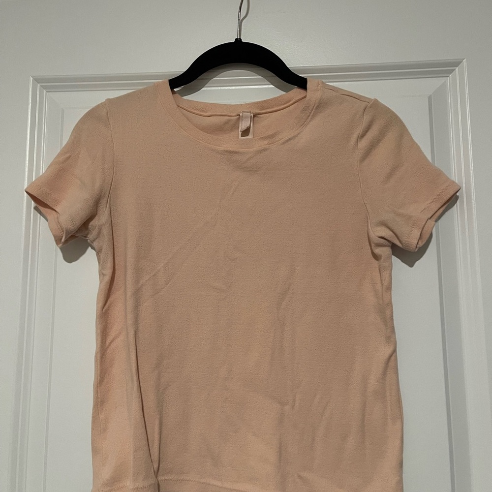 SKIMS Logo Pointelle short sleeve tee shirt girls kids 14 rose quartz pink peach